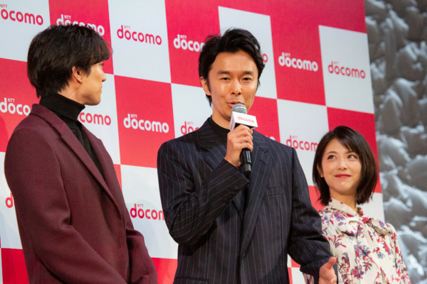 NTTドコモ「my daiz」新サービス発表会　トークショーに星プロ、星野源 / 新田真剣佑 / 長谷川博己 / 浜辺美波が登場「こんな気配りってアリ?」