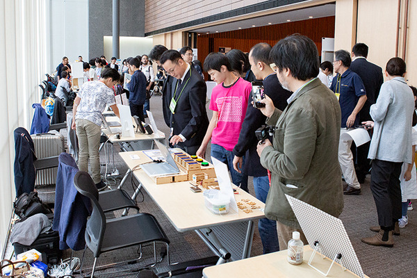 小学生が作った「未来のゴミ箱」は自律走行＆機械学習でゴミ分別　IoTセンサーで外の環境を検知！JJPC 全国小中学生プログラミング大会レポート