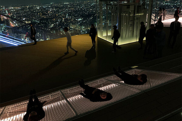 【速報】渋谷の新しい観光名所　解放感満点の「渋谷スクランブルスクエア」の屋上展望施設「渋谷スカイ」で夜景体験！知っておきたいポイントを写真で解説