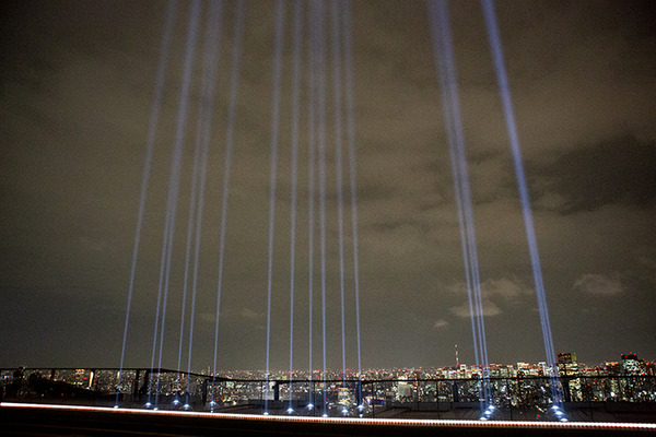 【速報】渋谷の新しい観光名所　解放感満点の「渋谷スクランブルスクエア」の屋上展望施設「渋谷スカイ」で夜景体験！知っておきたいポイントを写真で解説
