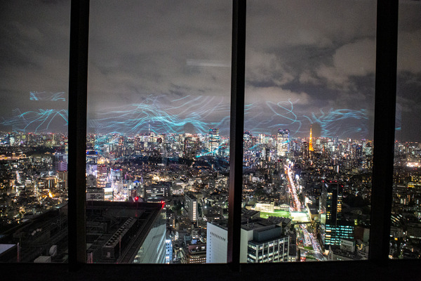 【速報】渋谷の新しい観光名所　解放感満点の「渋谷スクランブルスクエア」の屋上展望施設「渋谷スカイ」で夜景体験！知っておきたいポイントを写真で解説