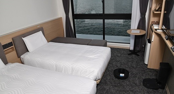 【業界初】ホテルの掃除もルンバに！「変なホテル 関西空港」がロボット掃除機「ルンバi7＋」を導入　11月1日オープン