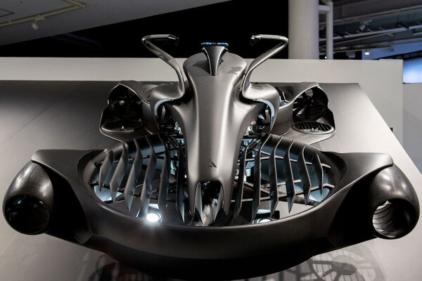 エアモビリティ「空飛ぶバイク」のしくみ　A.L.I.が来年発売・2023年に公道含めた実用化を目指す　東京モーターショー2019速報