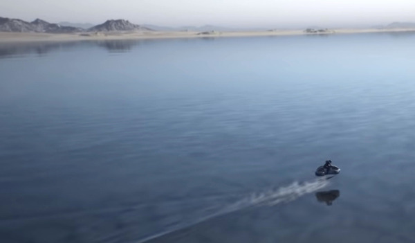 エアモビリティ「空飛ぶバイク」のしくみ　A.L.I.が来年発売・2023年に公道含めた実用化を目指す　東京モーターショー2019速報