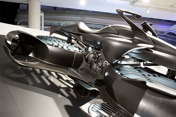 エアモビリティ「空飛ぶバイク」のしくみ　A.L.I.が来年発売・2023年に公道含めた実用化を目指す　東京モーターショー2019速報