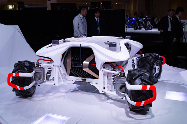 ヤマハ発のAI自動運転ビークル「ランド リンク コンセプト」の特徴と技術を詳しく聞く　東京モーターショー2019速報