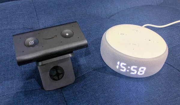 アマゾンの車載Alexaデバイス「Echo Auto」開封の儀～日本未発売なのはもったいない！