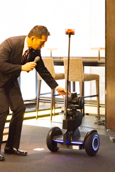 AI警備ロボット「Nimbo」(ニンボ)が日本上陸！セグウェイがベースでコンパクト　自律移動&遠隔操作　全日警とCBCが連携