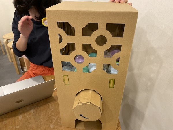 心を癒やすロボット「Qoobo」第2回「秘密の」ファンミーティングに潜入！