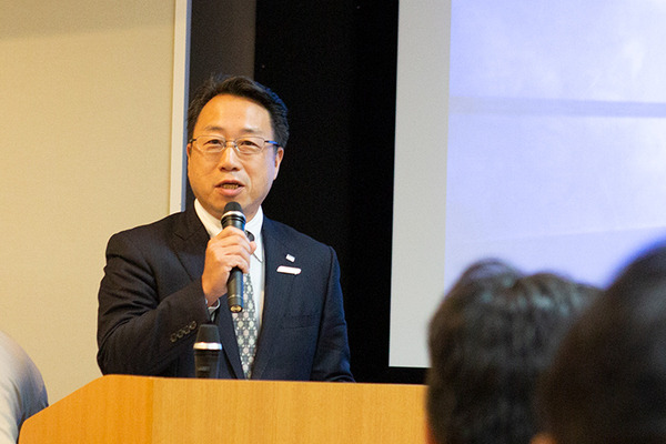 【業界初】ロボホンが修学旅行の観光案内＆連絡役に　JTBとシャープが教育旅行プログラムで協業「ロボ旅＠教育旅行」販売開始