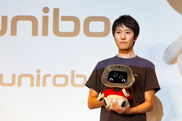 【ロボコレ2019 写真レポート(1)】20社総勢80体のロボットのファッションショー全部見せます！Sota、ATOM、Tapia、uniboなど