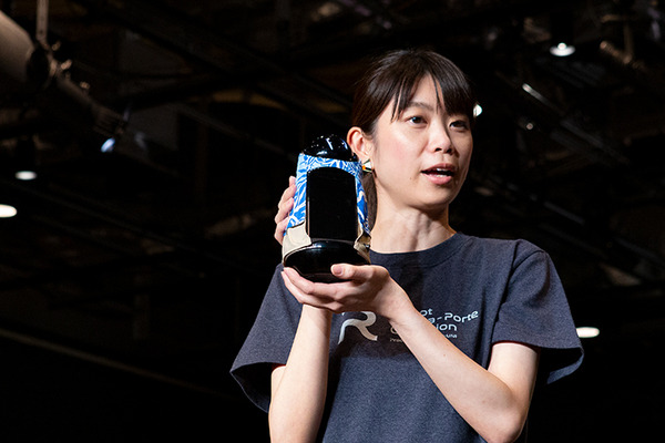 【ロボコレ2019 写真レポート(2)】サプライズゲストがランウェイに！RoBoHoN、Pepper、ビッグクラッピーなど登場