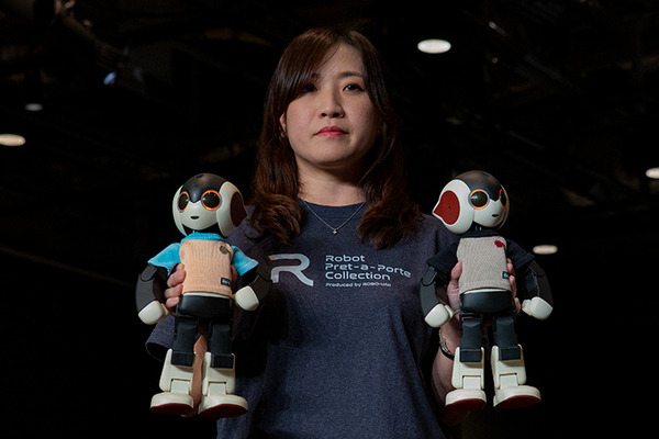 【ロボコレ2019 写真レポート(3)】公式ファッション初公開のロボットも！Qoobo、Relay、Robi、aiboなどが登場