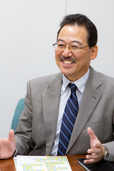 受付や観光、商品紹介やメニューを多言語でロボット「Sota」がご案内　最新の会話技術を搭載したNTTテクノクロスの「AMARYLLIS」(アマリリス)