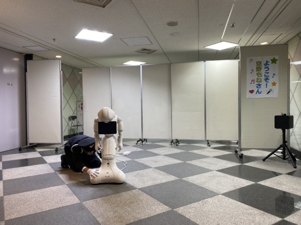 ロボット好きの有志によるイベント「ロボットパレード」が開催　マジックや演劇、ダンスなど当日の熱い様子をレポート