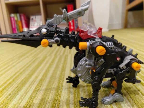 ゾイドワイルド 悪魔の翼の異名を持つ「スナイプテラ」を作ってみた！改造武器「バスターレーダーユニット」も装備したぞ