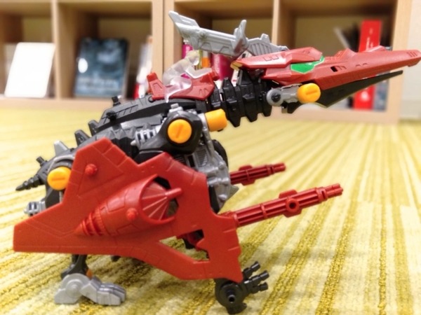 ゾイドワイルド 悪魔の翼の異名を持つ「スナイプテラ」を作ってみた！改造武器「バスターレーダーユニット」も装備したぞ