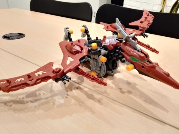 ゾイドワイルド 悪魔の翼の異名を持つ「スナイプテラ」を作ってみた！改造武器「バスターレーダーユニット」も装備したぞ