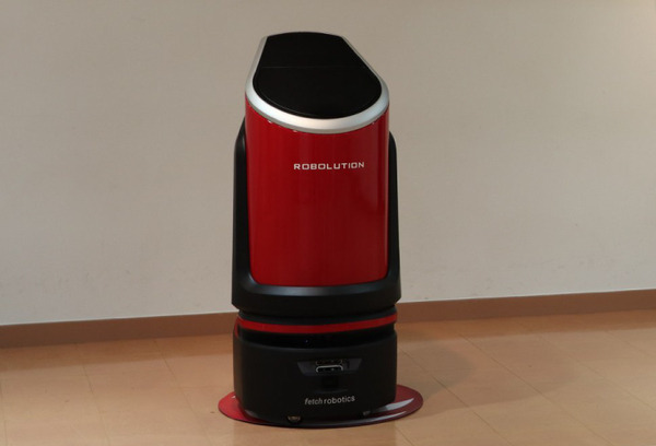 乗れる運べるロボットソリューションをロボリューションが発表　~空港や商業施設での利用を想定~