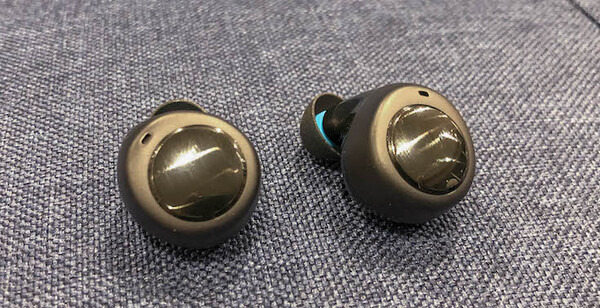 【日本未発売】Amazonの完全ワイヤレスイヤホン「Echo Buds」開封の儀～BOSEのアクティブノイキャン付きで130ドルの衝撃価格