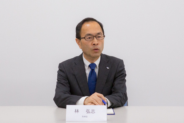 佐川が「棚ごと運ぶ自動搬送ロボット」をEC物流倉庫に導入　システムの全容を報道陣に公開　SGL蓮田営業所