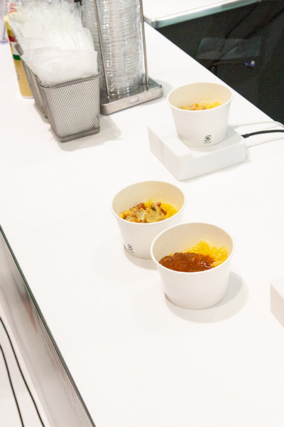 ロボットパスタカフェや駅弁・スイーツの無人販売など最新技術がズラリ　「未来の駅」を大宮で体験