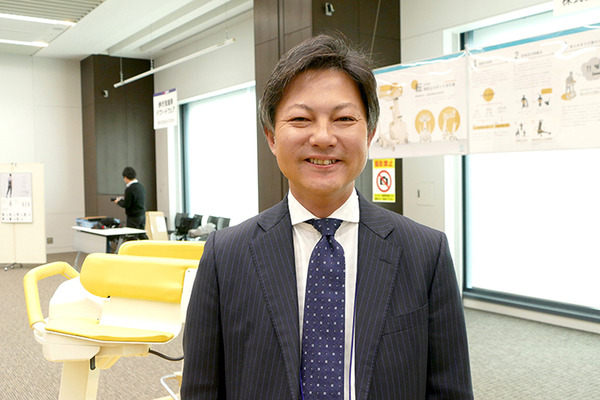 幸和製作所と産総研、転倒防止ロボット歩行車を開発 座らせきり介護ゼロを目指す