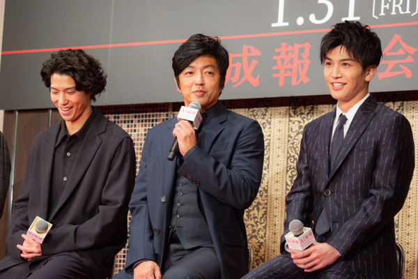 近未来サスペンス超大作「AI崩壊」完成報告会見に出演者らが集結！大沢たかお/賀来賢人/岩田剛典/広瀬アリス/三浦友和