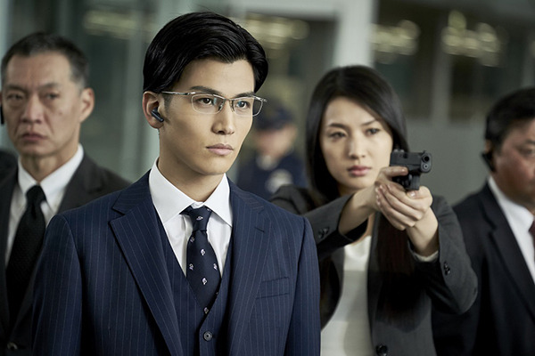 近未来サスペンス超大作「AI崩壊」完成報告会見に出演者らが集結！大沢たかお/賀来賢人/岩田剛典/広瀬アリス/三浦友和