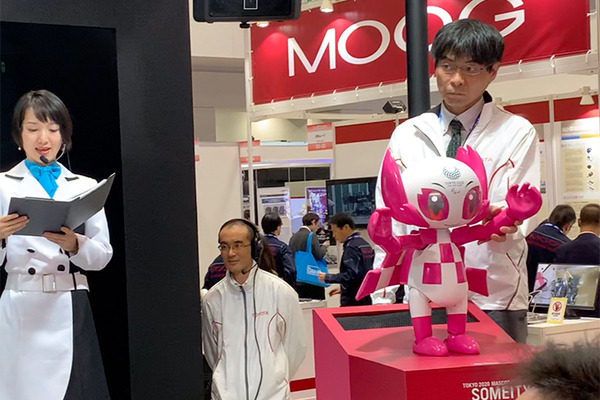 トヨタ　アバターロボット「T-HR3」と東京2020ロボット「ミライトワ」「ソメイティ」がコラボした先進のパフォーマンスを披露