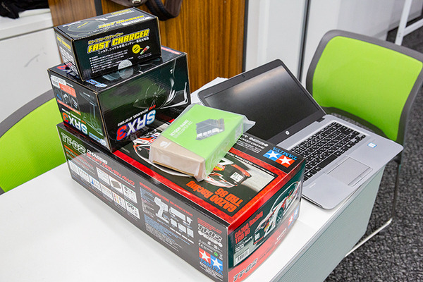 NTTコムエンジが社員のAI学習教材に Jetson Nano搭載「JetRacer」を採用　深層学習とAI推論を体験　マクニカらが提供