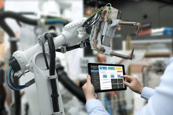 【東大発AIベンチャー企業】自律走行できるAI自動搬送ロボットを開発　倉庫・工場・病院等の搬送作業の効率化に　TRUST SMITH