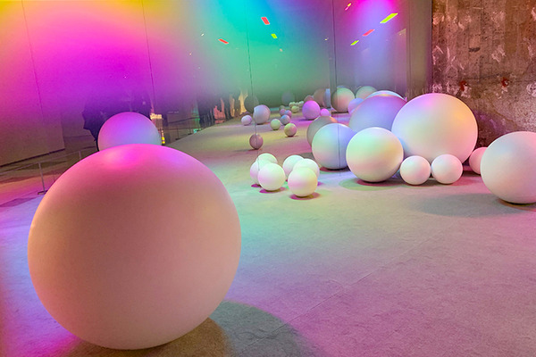 銀座ソニーパークでaiboに会ってきた！ロボットの進化とインタラクションが体感できる楽しいイベント　Xperia Hello!もいたよ