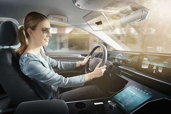 ボッシュが未来の車内用AIサンバイザーを展示　AIがドライバーの目に影を作って視界を確保　安全性を向上する「バーチャルバイザー」