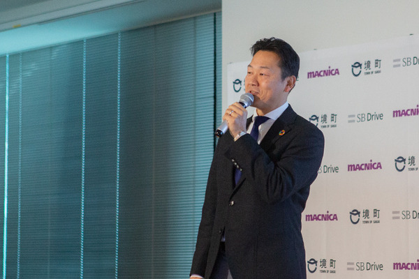 【速報】ついに自動運転バスの公道での定常運行が日本で初めて実現へ　境町、SBドライブ、マクニカが連携して実用化　運賃は無料