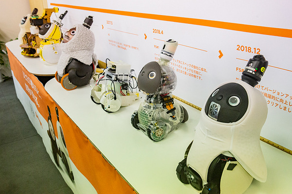 LOVOTの内部構造をGROOVE Xが大公開　可愛さはこうして作られた　頭脳に2つのCPUとFPGA　気になる出荷台数は?