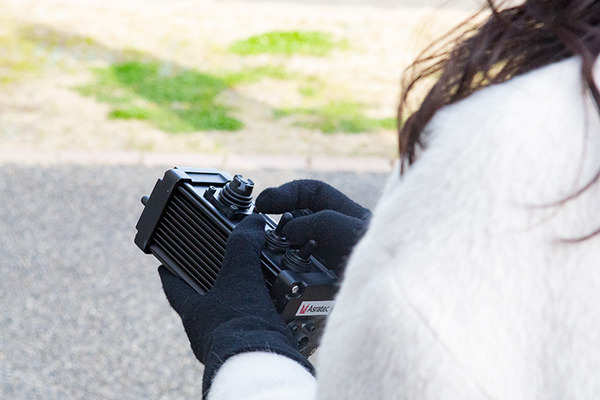 スマートモビリティが横須賀に大集合　アスラテックがAGV「RICE」と遠隔操作できる運搬台車「運ん太郎」を実演デモ ほか