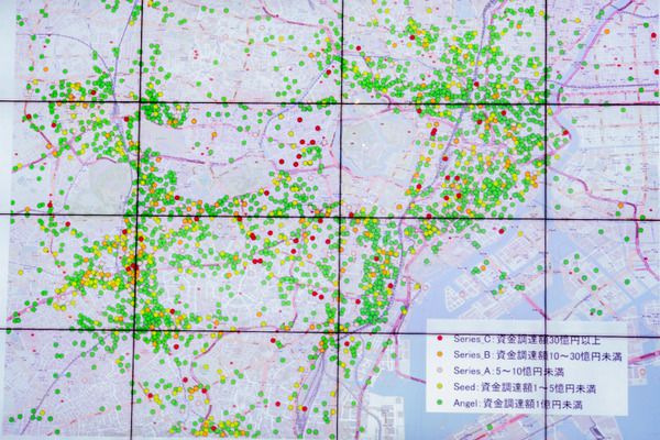 【速報】ボストンダイナミクスのロボット犬「SPOT」のデモを東京都が日本初披露　「スマート東京シンポジウム」にて