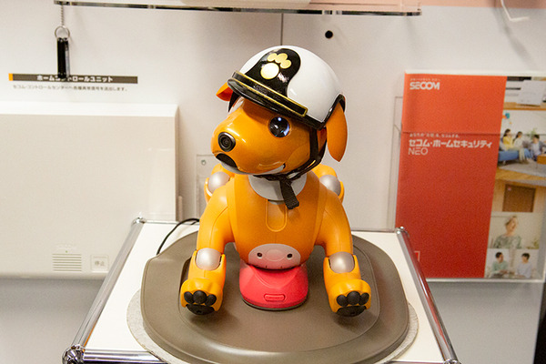aiboがロボット掃除機やブラビア、セコムとAPI連携するとどんなことができる? ソニーが少し未来っぽい生活をデモ公開