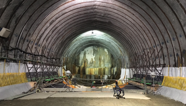 【速報】鹿島建設が四足歩行ロボット「Spot」(スポット)を正式導入　トンネル工事現場で有用性を確認　ボストンダイナミクスの最先端技術が実践へ