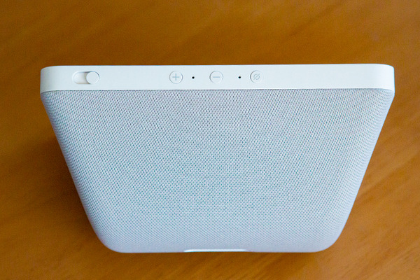 画面付きスマートスピーカー「Echo Show 8」レビュー！ステレオスピーカーの音質を「Echo」や「Echo Spot」と比較してみた