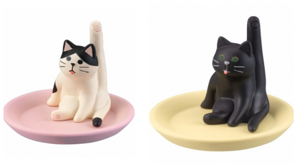 掃除ロボットに乗っちゃった猫が商品化！ 可愛すぎるクリップホルダー爆誕　ヴィレッジヴァンガードから