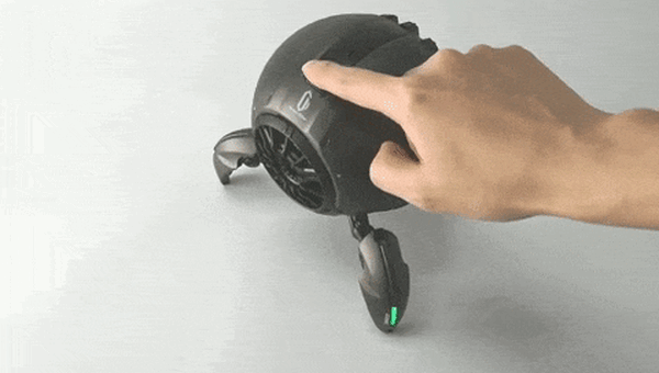 【近未来感】高音質・最新鋭の球体ロボット型ワイヤレススピーカー「Gravastar」襲来！ウェザリングが秀逸　モバイル仕様