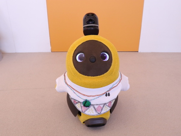 【新型コロナに負けない】家族型ロボット「LOVOT」用カスタムベースTシャツ発表　デコレーションできる　専用トップスの型紙も公開