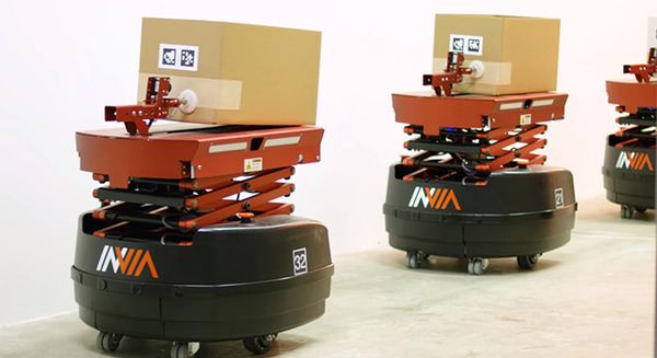 関通がピッキング機構付きのAGVを導入へ　inVia Robotics、早稲田大学吉本研究所と産学連携