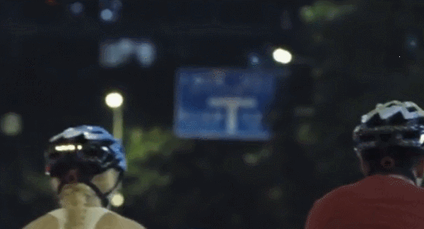 ウィンカーやハンズフリー通話、IoT機能搭載スマートヘルメット「LIVALL」がアップデート