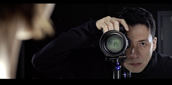 桐島ローランドさんがふたり?　人物をスキャンして3DCGサイバーヒューマン生成　リアルタイムCG合成撮影システムを開発　CyberAgent