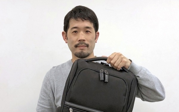 肩の負荷を約15％、衣類の摩耗を94％軽減、背中の蒸れも解消するビジネスリュック「EVL-3.5LP」をエースが発表　そのしくみは