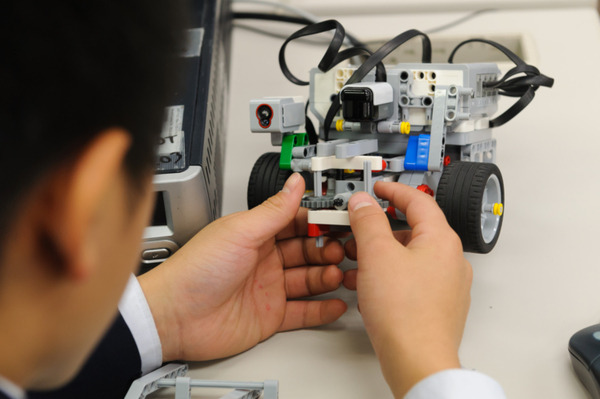 「ロボット検定試験」6/28に開催　LEGOマインドストームEV3とWeDoではかるロボット技術力