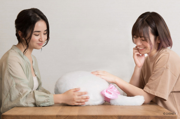 セラピーロボット「Qoobo」がディズニーの人気キャラ「マリー」とコラボ 　キャラクターシリーズ第一弾